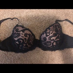 34 B Marilyn Monroe bra